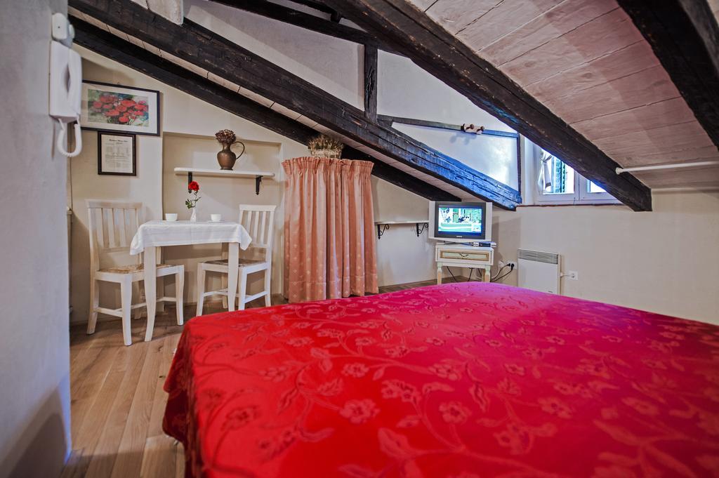 Residence Marco Polo Centro Storico Rovinj Bagian luar foto