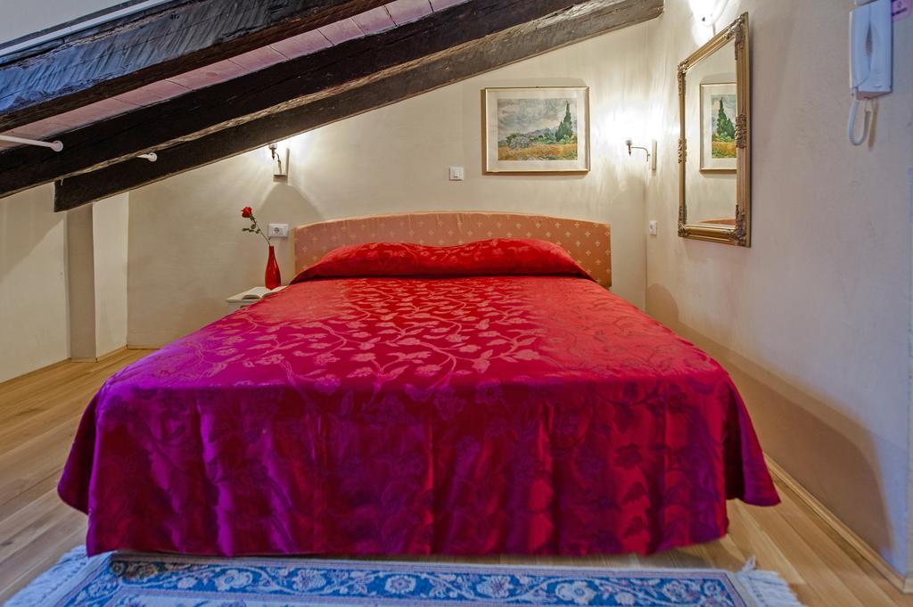 Residence Marco Polo Centro Storico Rovinj Bagian luar foto